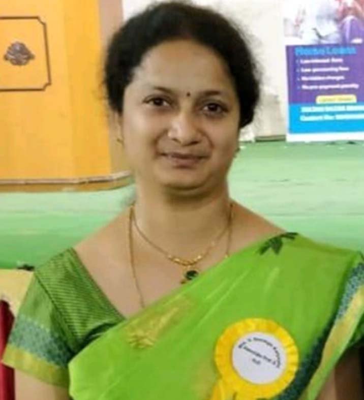 Dr. Priya Deshpande